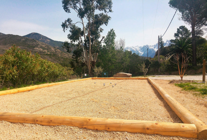 terrain de pétanque